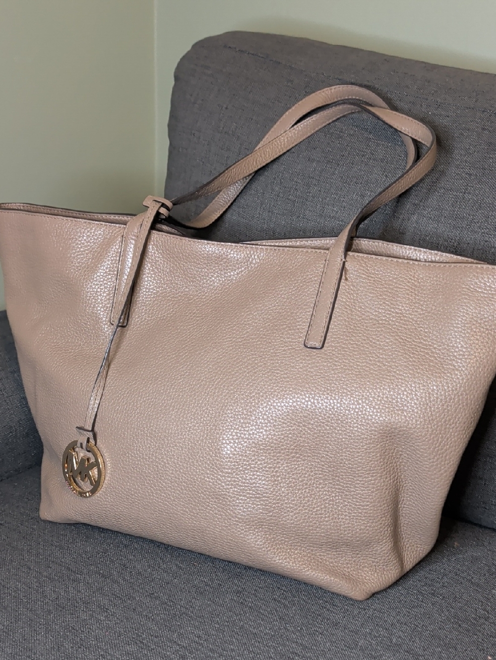 Michael Ford Izzy Pebbled Leather Tote Bag.